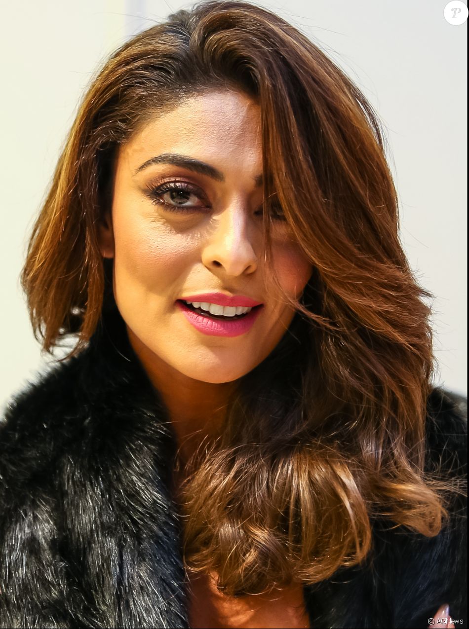 Juliana Paes Peladinha No Banho Mostrando Tudo Xv Deos Porno