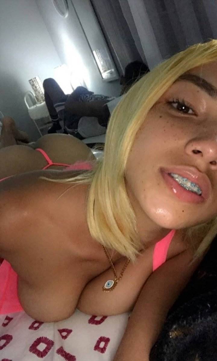 Fotos da Eliana nua mostrando a buceta - Xvídeos Porno